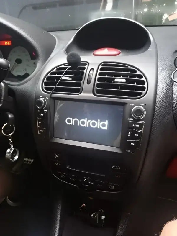 Ecran Apple CarPlay Android Auto Peugeot 206 206CC 206SW (2000-2008)