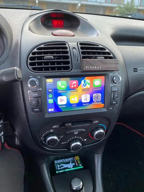 Ecran Apple CarPlay Android Auto Peugeot 206 206CC 206SW (2000-2008)